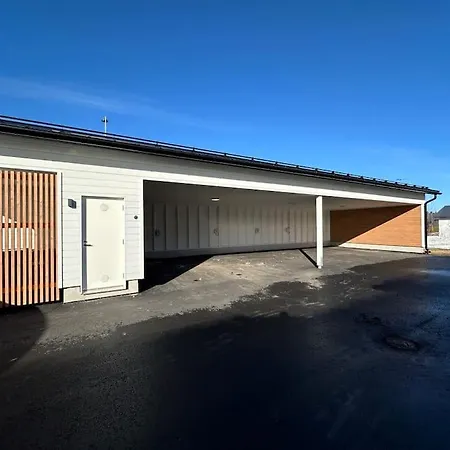 Kotimaailma - Uusi Rivitalokolmio Saunalla # 4 Apartman