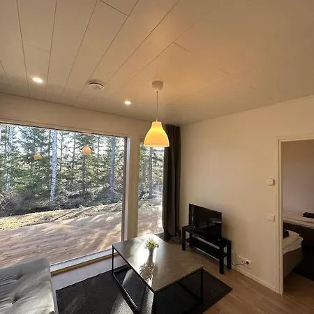 Kotimaailma - Uusi Rivitalokolmio Saunalla # 4 Apartman *